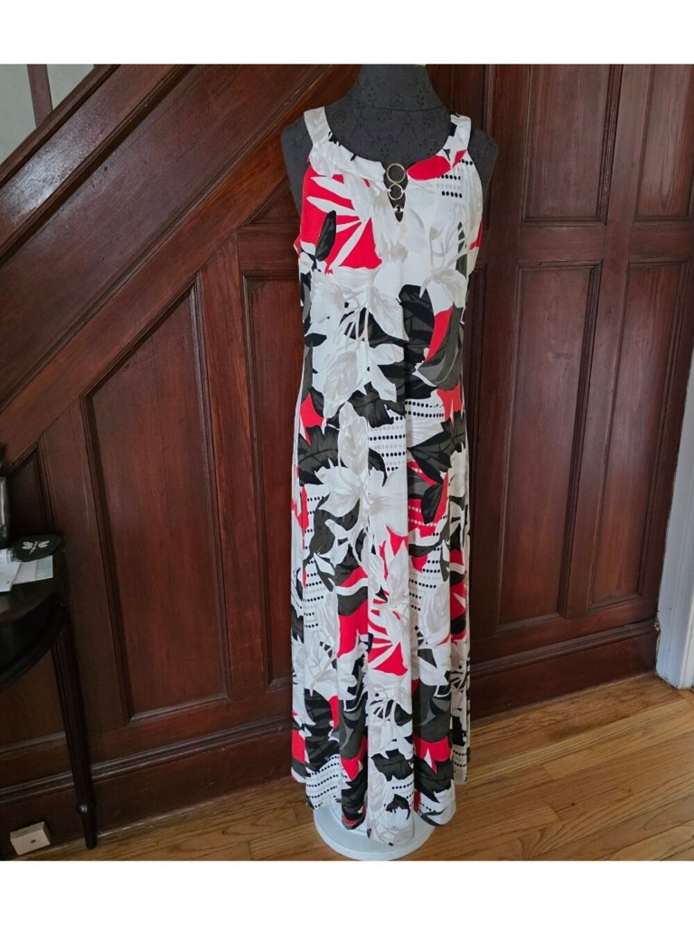 Calvin Klein Floral Print Maxi Dress With Gold Ring Detail Red/Black/White Med. - Picture 1 of 6